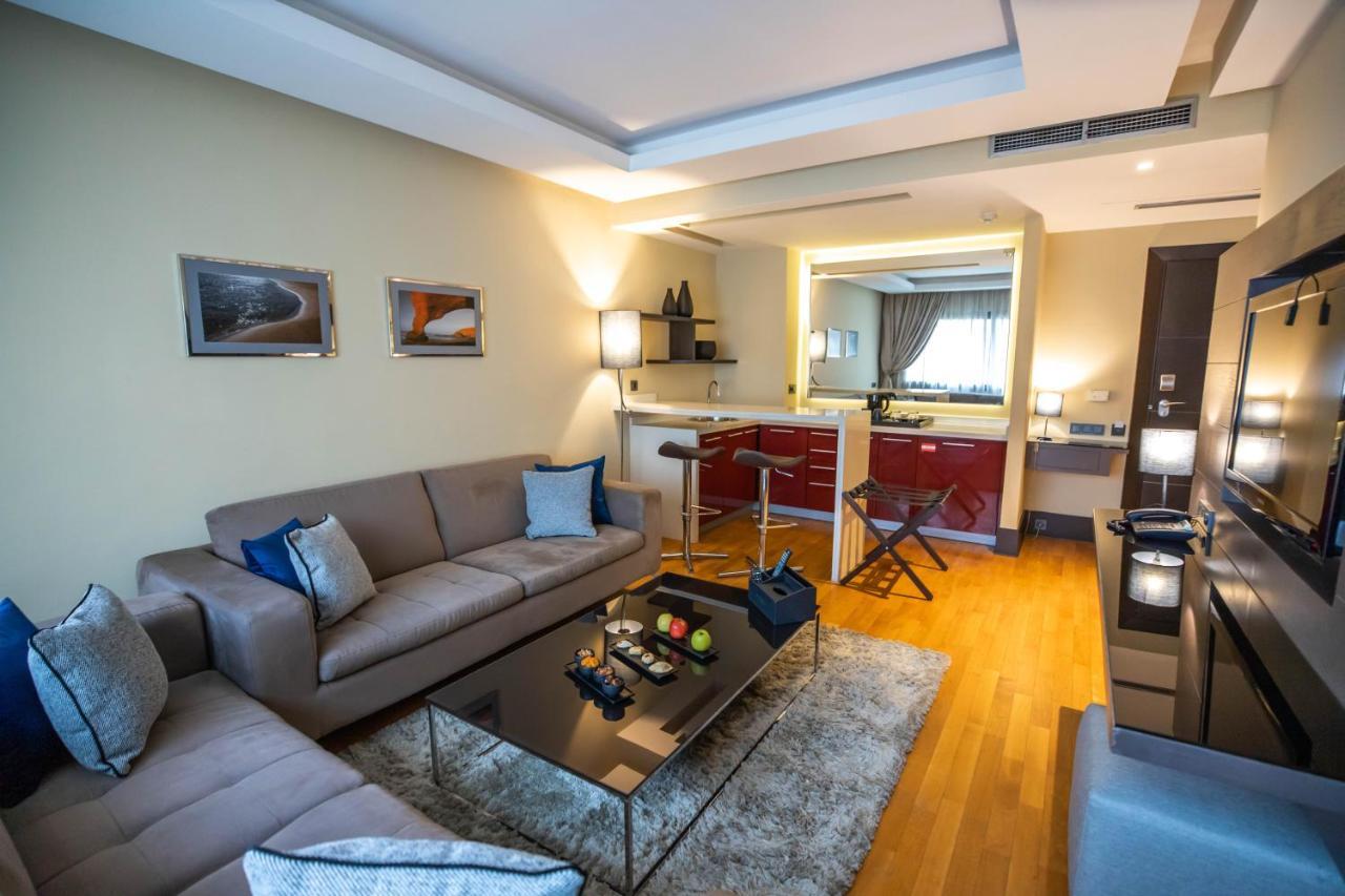 Gray Boutique Hotel Casablanca Ngoại thất bức ảnh A living room in a serviced apartment in Istanbul, Turkey