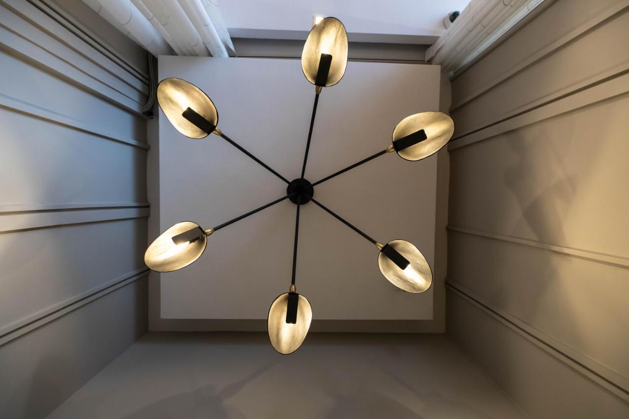 Gray Boutique Hotel Casablanca Ngoại thất bức ảnh A chandelier